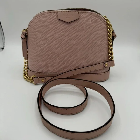 Authentic LOUIS VIUTTON EPI ALMA BB - Picture 5 of 11